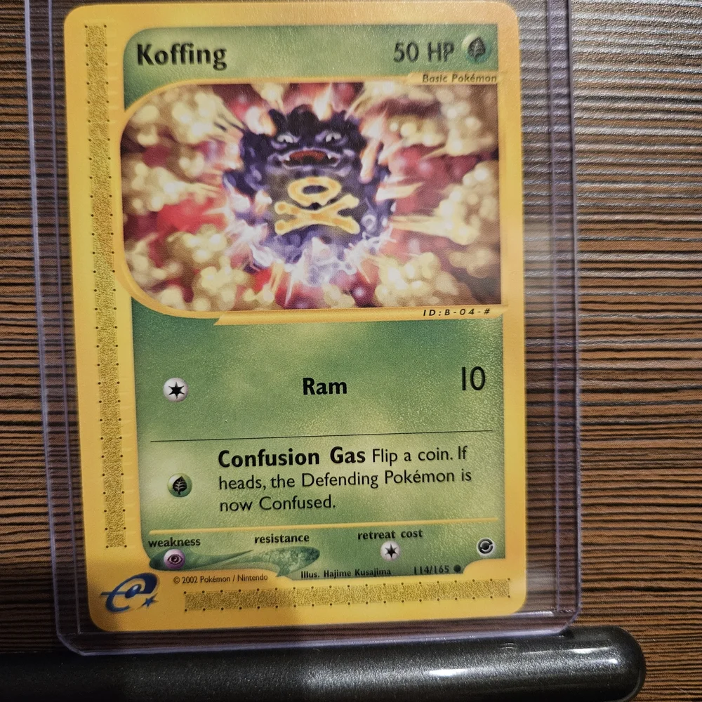 Pokemon Koffing 114/165 Expedition Trading Card